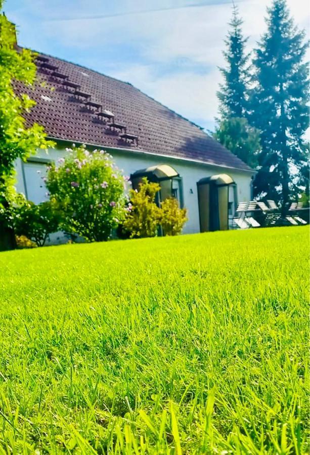 Apartamento Familienhof Müritz Klein Plasten Exterior foto